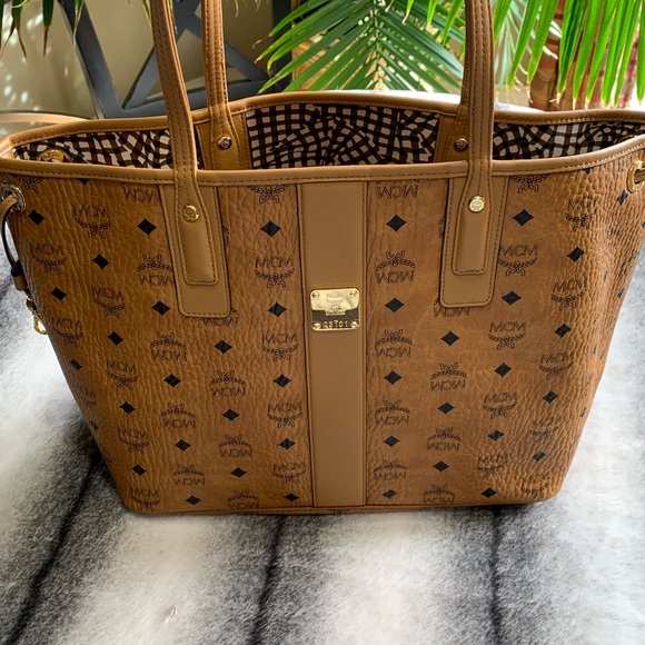 MCM Handbags - { MCM } Reversible Liz Shopper Tote in Visetos